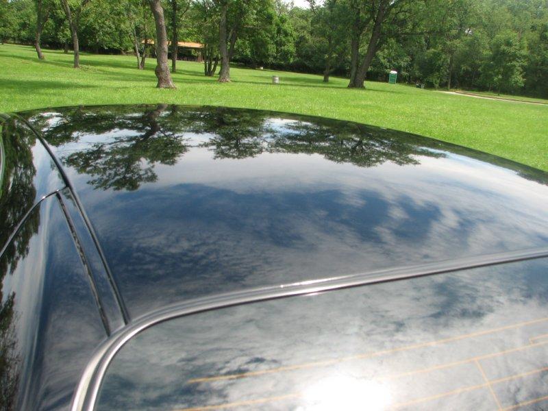 2005 Lincoln Town Car Executive sedan 