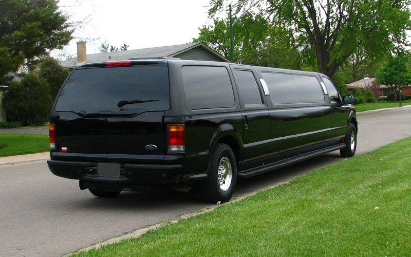 2005 Ford Excursion QVM Krystal Stretch Limousine SUV 