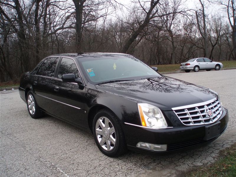 2006 Cadillac Dts 4DR SDN with LIVERY PKG Sedan 4 door