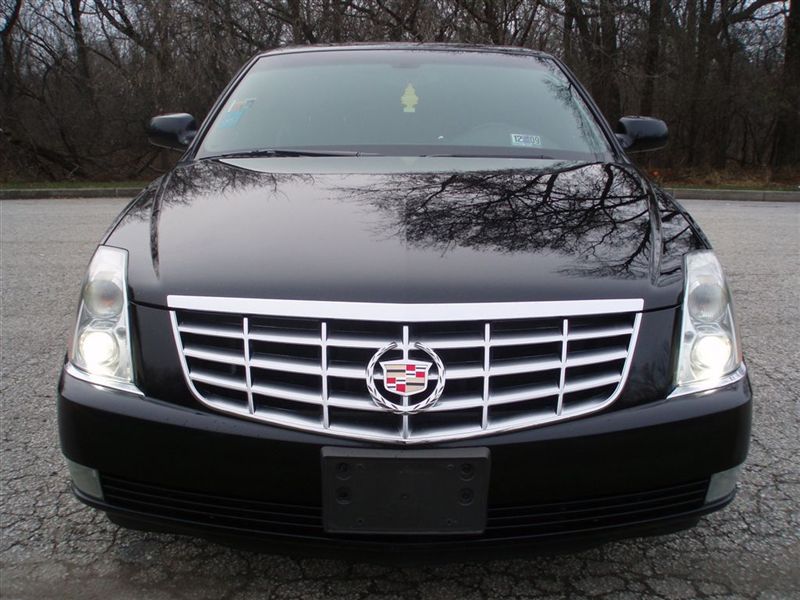 2006 Cadillac Dts 4DR SDN with LIVERY PKG Sedan 4 door