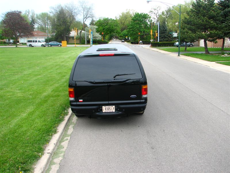 2005 Ford Excursion Stretch QVM black 